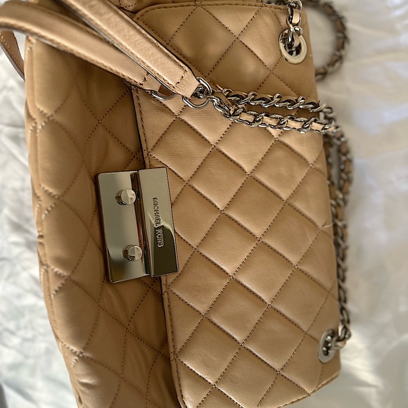 Nude Michael Kors Shoulder bag - Picture 2 of 6